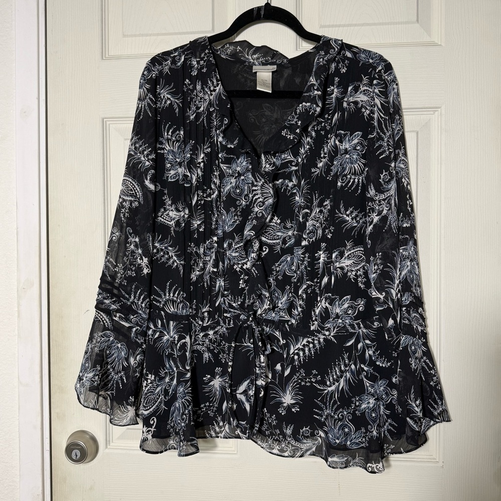 Fashion Bug Black and White Floral Blouse Sz 14/16